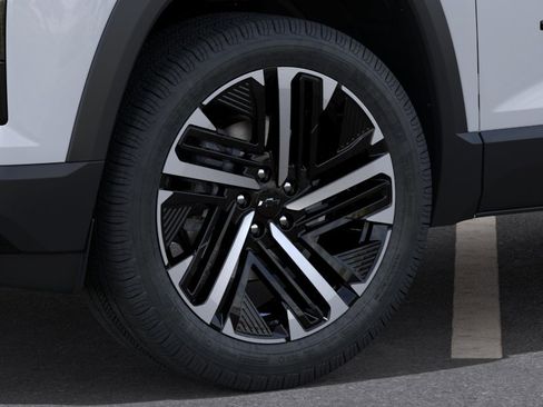 New 2026 Chevrolet Equinox RS w/ Convenience Package III FWD image 9