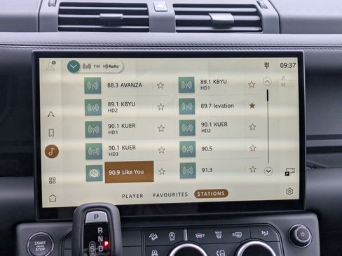New 2026 Land Rover Defender 110 X-Dynamic SE AWD/4WD image 20