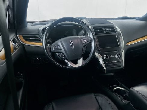 Used 2017 Lincoln MKC Select w/ Select Plus Package FWD image 17