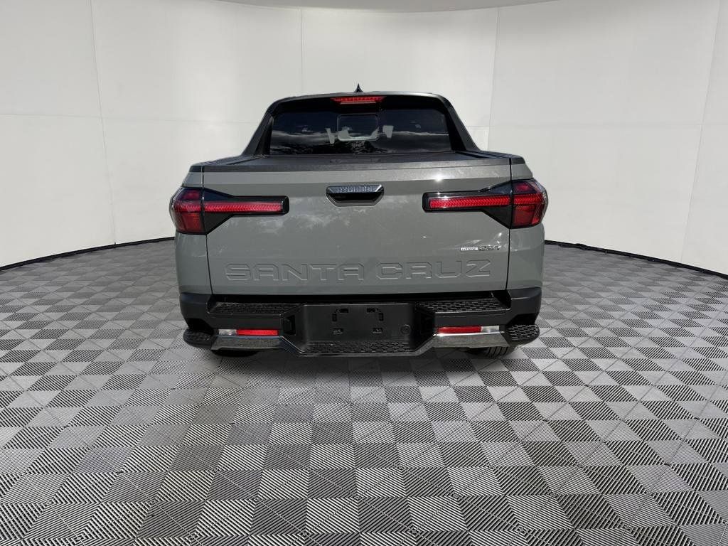 Used 2024 Hyundai Santa Cruz Limited AWD/4WD image 6