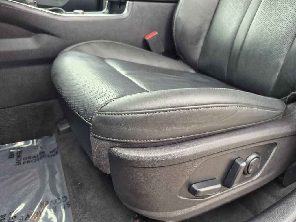 Used 2023 Kia Sorento S AWD/4WD image 12