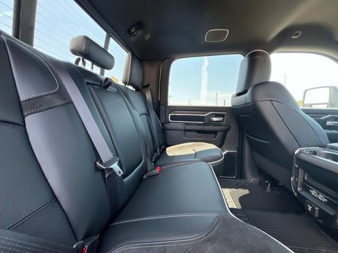 New 2026 RAM 2500 Laramie w/ Sport Appearance Package AWD/4WD image 13