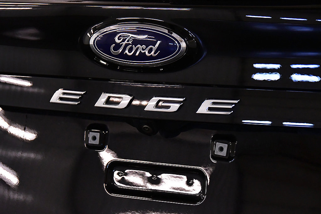 Used 2024 Ford Edge SE AWD/4WD image 10