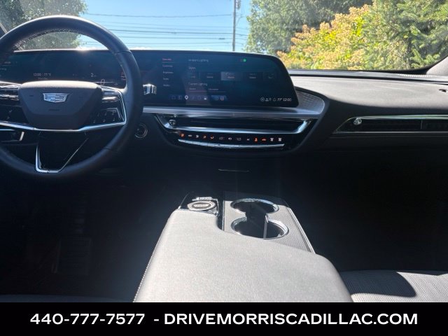 Certified 2025 Cadillac Lyriq Luxury w/ LPO, Floor Liner Package AWD/4WD image 21