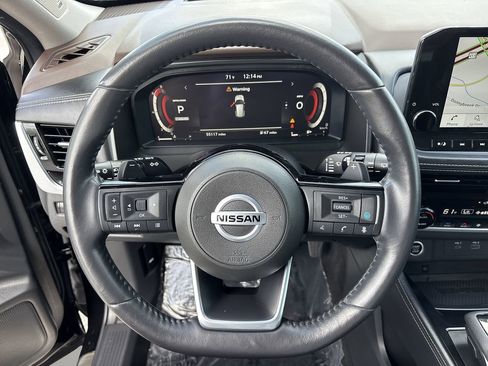 Used 2021 Nissan Rogue Platinum FWD image 31