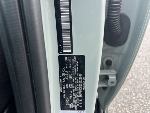 Used 2025 Kia K4 EX FWD image 36