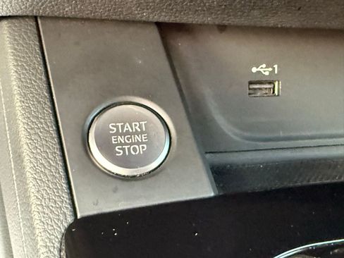 Used 2021 Audi A5 2.0T Premium image 24