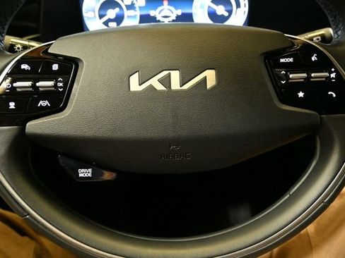 Used 2024 Kia Niro Wind FWD image 41