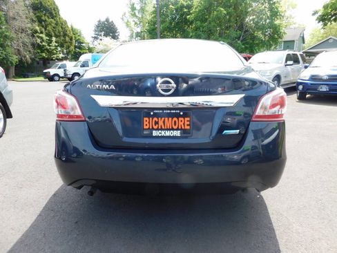 Used 2013 Nissan Altima 2.5 FWD image 20