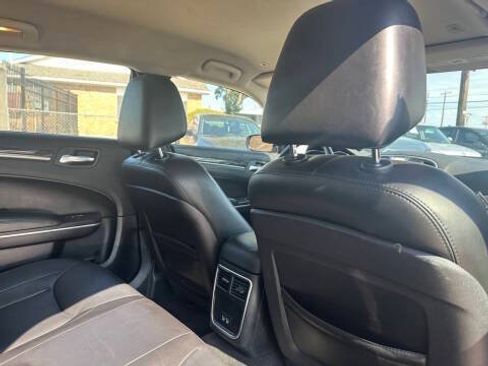 Used 2019 Chrysler 300 Touring L w/ Quick Order Package 22F AWD/4WD image 21