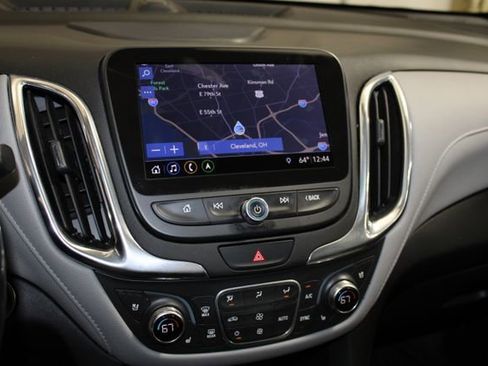 Used 2020 Chevrolet Equinox Premier AWD/4WD image 15