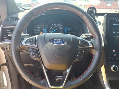 Used 2024 Ford Edge ST-Line AWD/4WD image 8