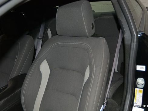 Used 2017 Chevrolet Camaro LT w/ Technology Package RWD image 11