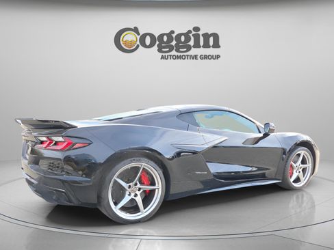 New 2025 Chevrolet Corvette E-Ray w/ ZER Performance Package image 6