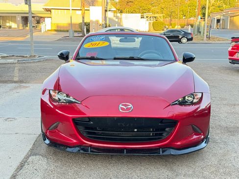 Used 2017 MAZDA MX-5 Miata RF Club image 6