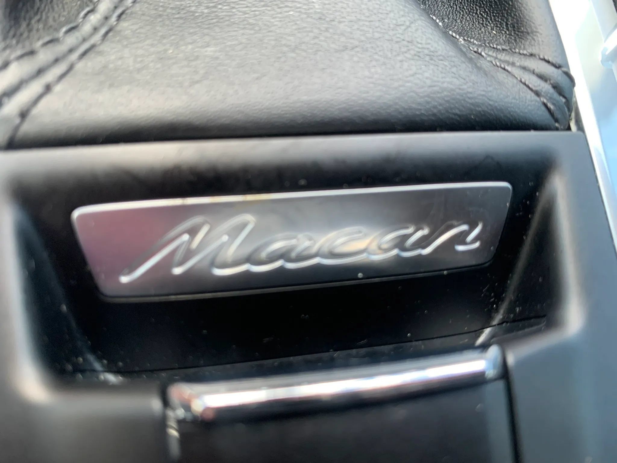 Used 2019 Porsche Macan AWD/4WD image 20