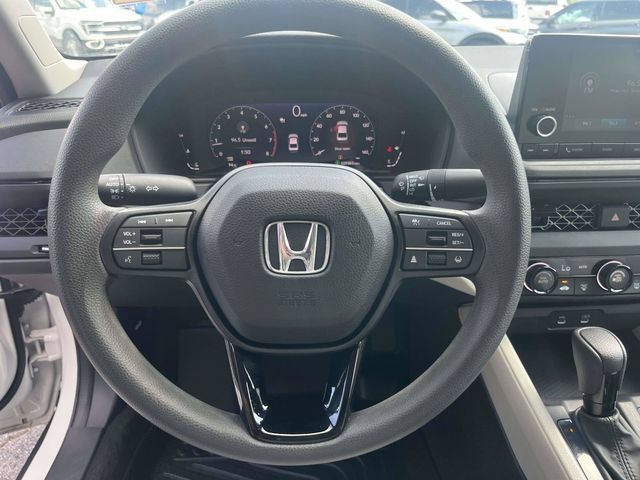 Used 2023 Honda Accord LX image 21