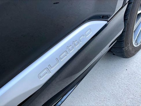 Used 2022 Audi Q7 3.0T Premium AWD/4WD image 15