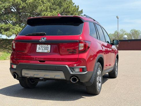 Used 2022 Honda Passport TrailSport image 3