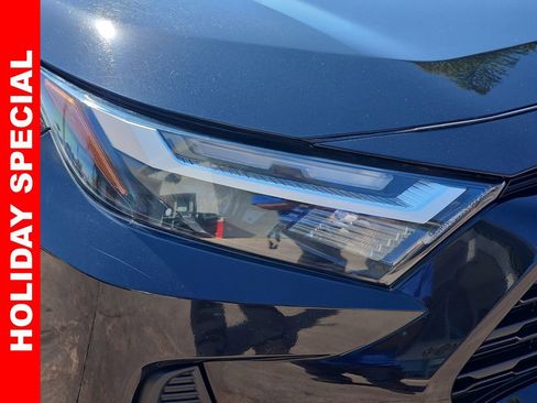 Used 2024 Toyota RAV4 LE image 33