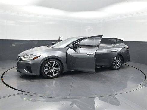 Used 2020 Nissan Maxima 3.5 SL w/ Floor Mat Group image 39