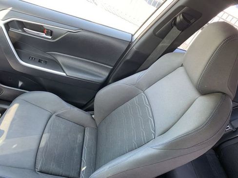 Certified 2023 Toyota RAV4 SE AWD/4WD image 29