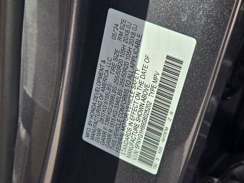 Used 2025 Honda Pilot Black Edition image 35