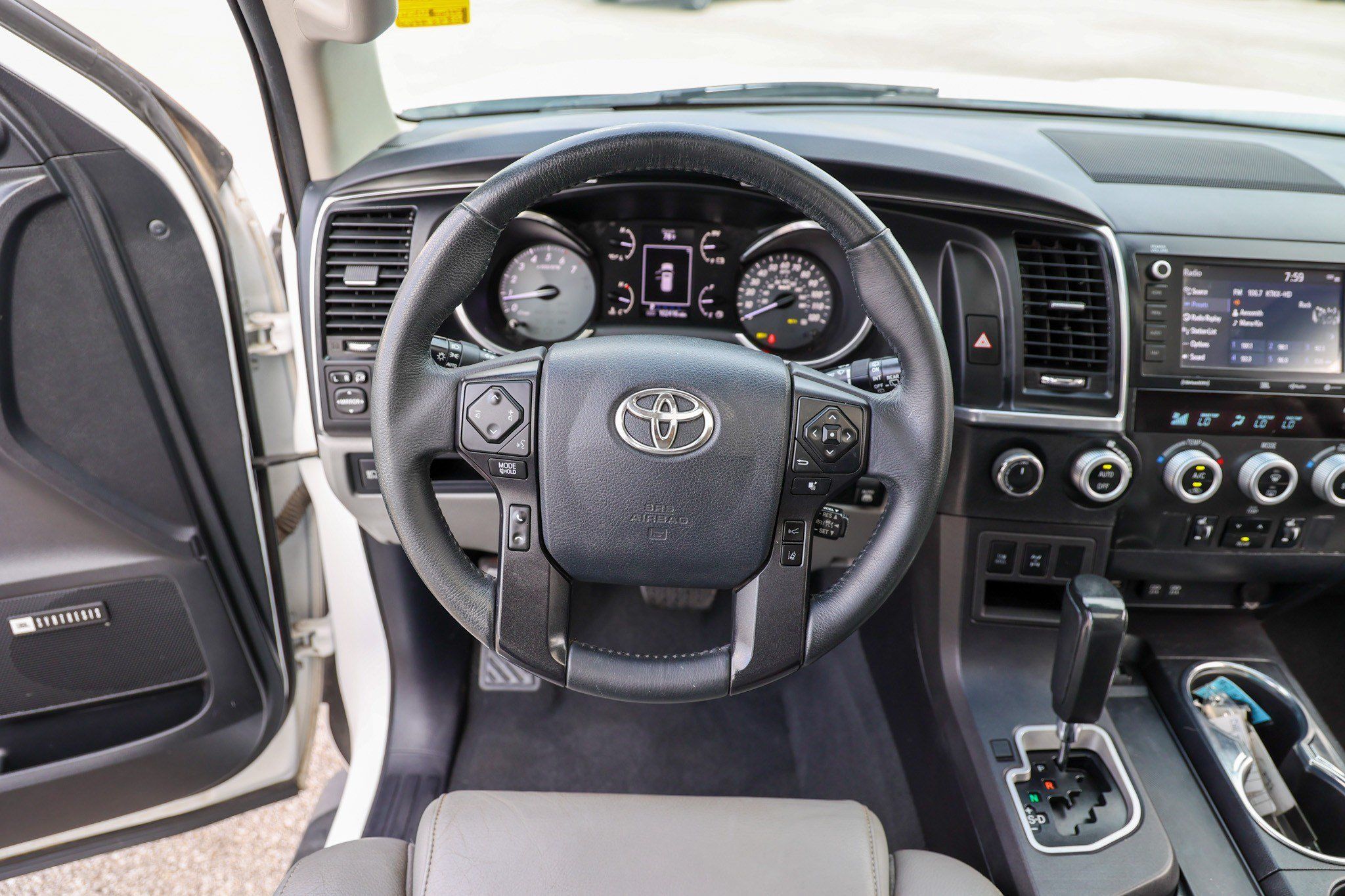 Used 2020 Toyota Sequoia Limited w/ Safety & Convenience Package AWD/4WD image 52