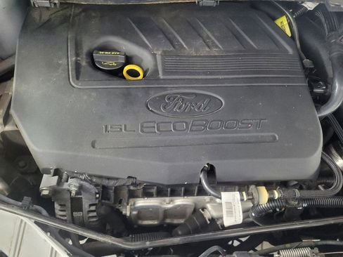 Used 2019 Ford Escape SEL AWD/4WD image 30