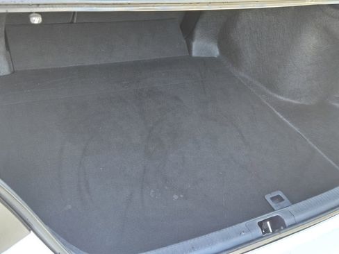 Used 2024 Toyota Camry SE image 12