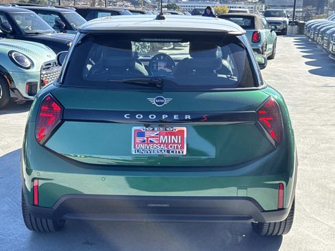 New 2026 MINI Cooper S image 3