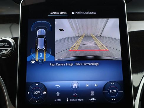 Used 2026 Mercedes-Benz GLC 300 4MATIC image 16