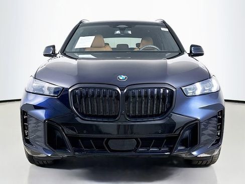 Used 2024 BMW X5 sDrive40i w/ M Sport Package image 2