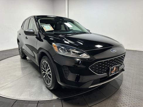 Used 2022 Ford Escape SE w/ Convenience Package image 2