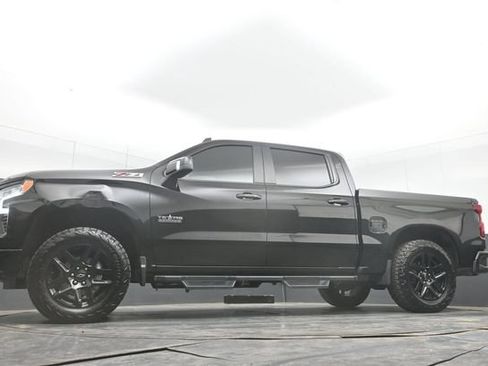 Used 2023 Chevrolet Silverado 1500 RST AWD/4WD image 44