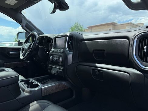 Used 2021 GMC Sierra 3500 Denali w/ Denali Ultimate Package AWD/4WD image 31