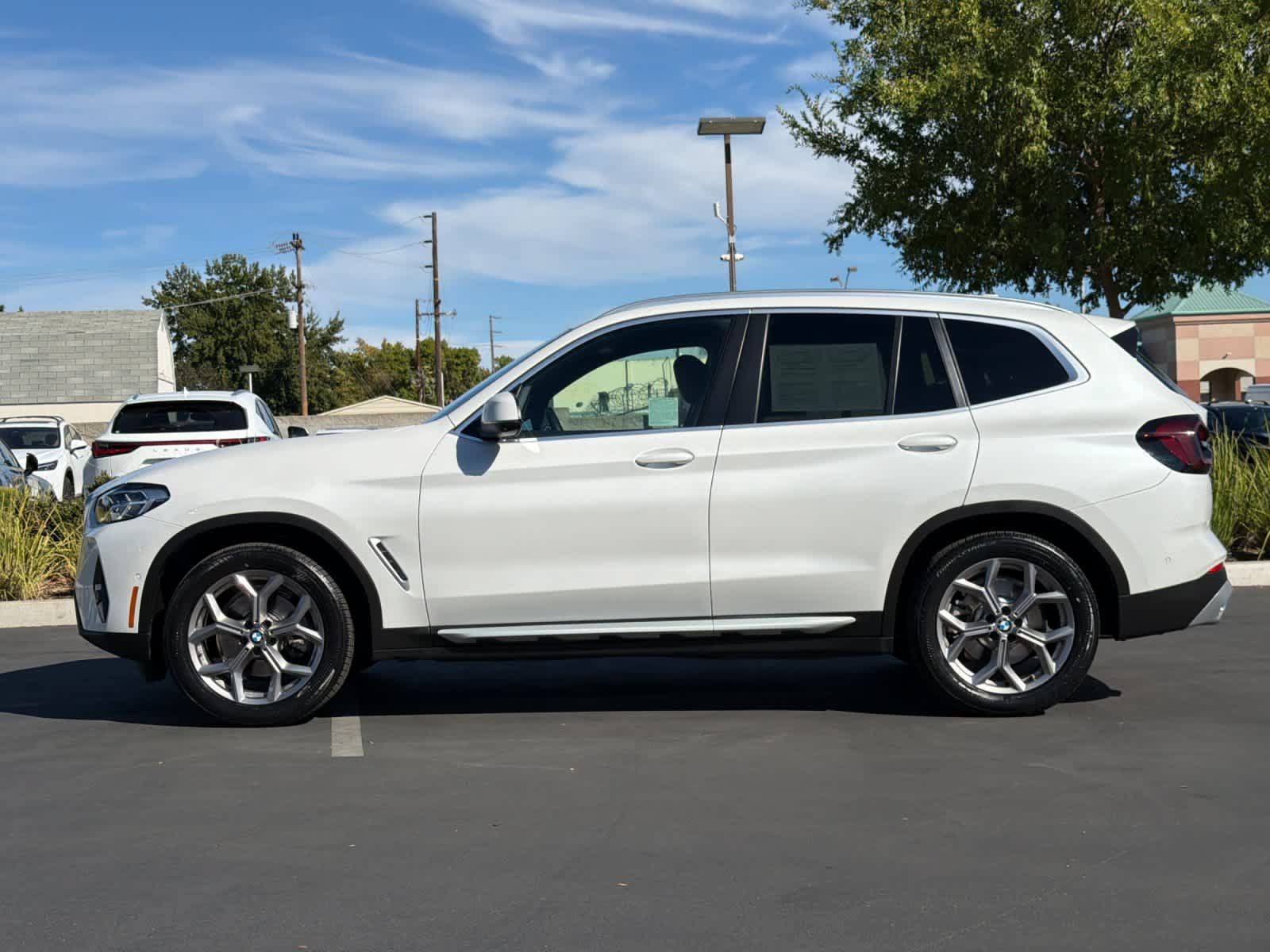 Used 2023 BMW X3 xDrive30i w/ Premium Package AWD/4WD image 9