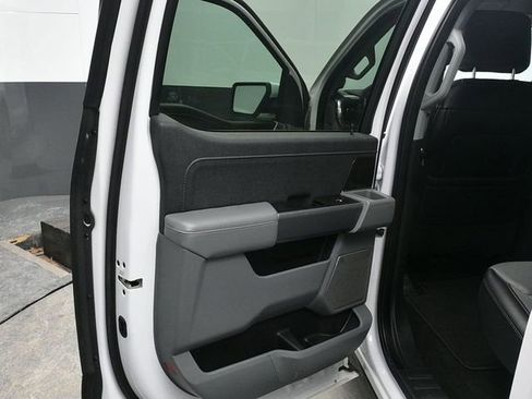 Used 2021 Ford F150 Lariat w/ Equipment Group 501A Mid image 17