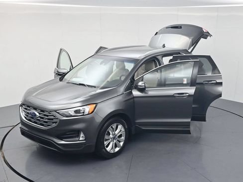Used 2020 Ford Edge Titanium AWD/4WD image 52