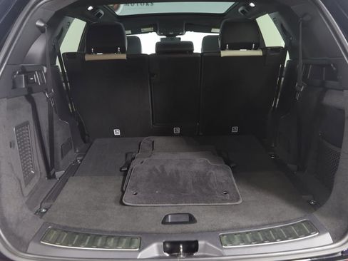 Used 2022 Land Rover Discovery Sport S R-Dynamic image 50