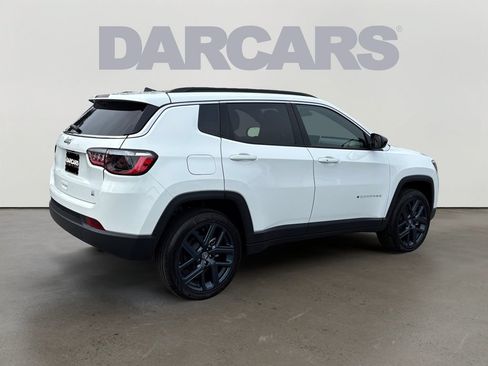 New 2026 Jeep Compass Latitude AWD/4WD image 7
