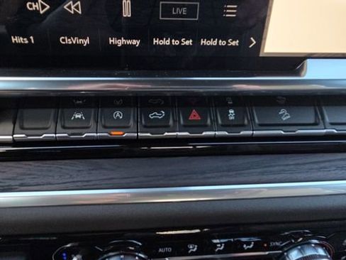 Used 2026 GMC Sierra 1500 SLT w/ SLT Premium Package image 37