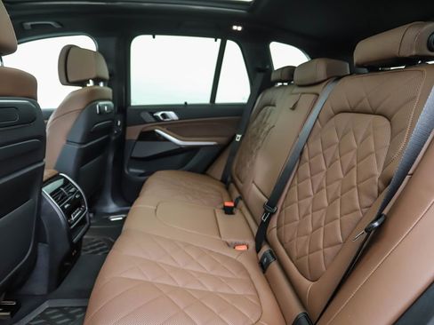 New 2026 BMW X5 xDrive40i w/ Executive Package image 21