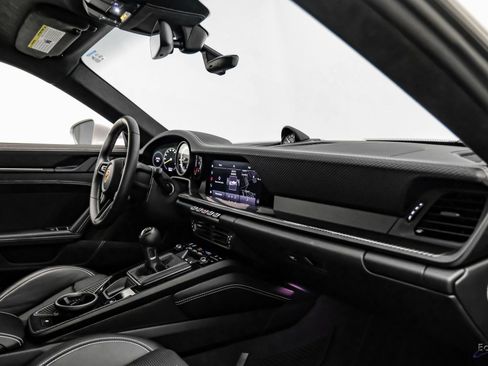 Used 2024 Porsche 911 GT3 image 46