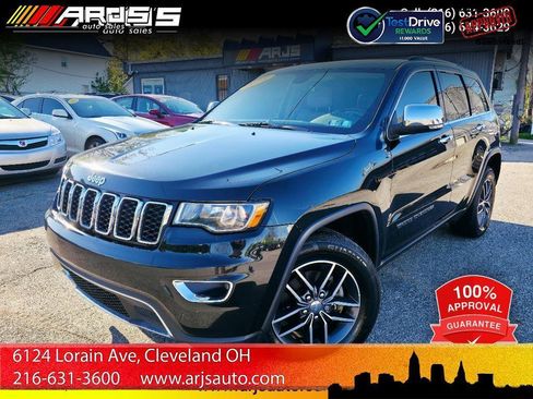 Used 2018 Jeep Grand Cherokee Limited AWD/4WD image 1