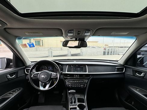 Used 2019 Kia Optima LX w/ LX Premium Package image 24