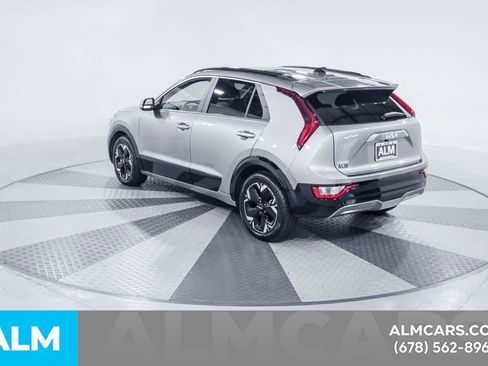 Used 2024 Kia Niro Wind image 8