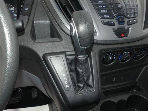 Used 2018 Ford Transit 350 XL image 30