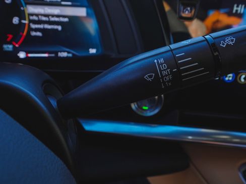 Used 2023 Chevrolet Corvette Stingray Preferred Conv w/ Z51 Performance Package image 30