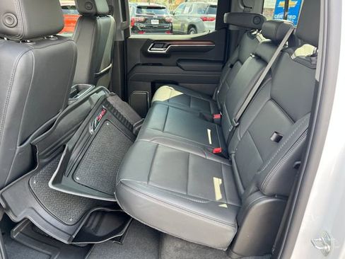 Certified 2025 GMC Sierra 1500 Denali w/ Denali Reserve Package AWD/4WD image 26